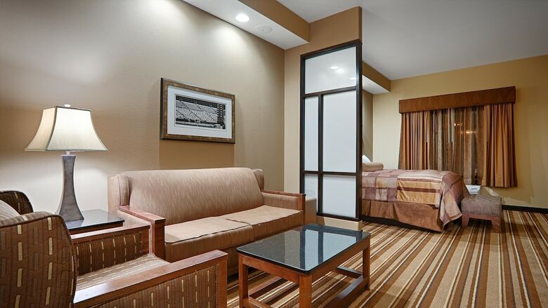 Hotel Best Western Premier Kc Speedway Inn & Suites