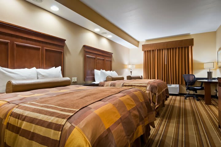 Hotel Best Western Premier Kc Speedway Inn & Suites