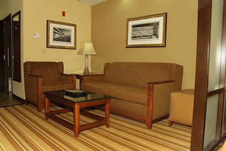 Hotel Best Western Premier Kc Speedway Inn & Suites