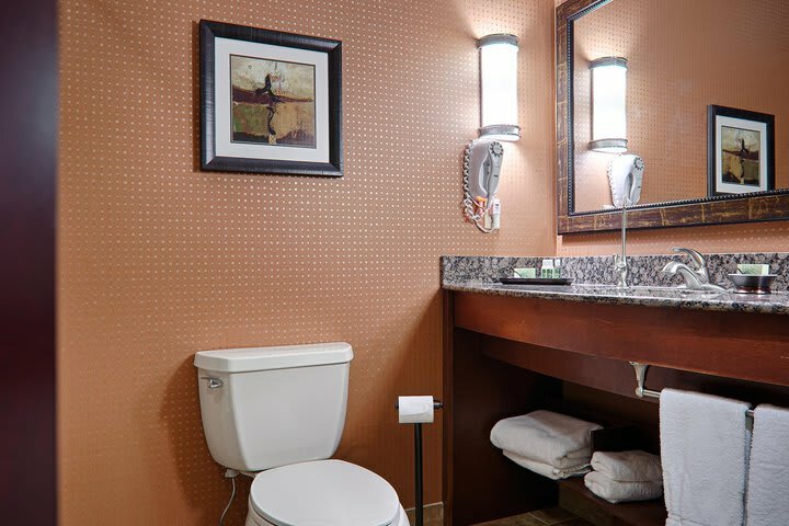 Hotel Best Western Premier Kc Speedway Inn & Suites