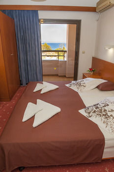 Hotel Heleni Beach