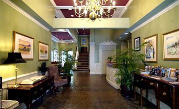 Aparthotel Festiva's Church Street Inn