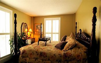 Aparthotel Festiva's Church Street Inn