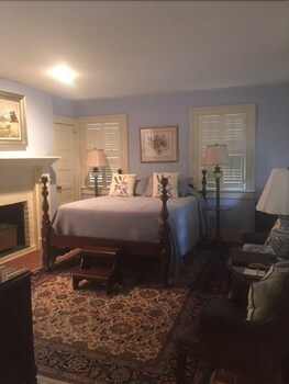 Bed & Breakfast Jasmine House Inn