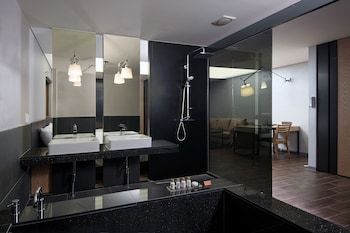 Capace Hotel