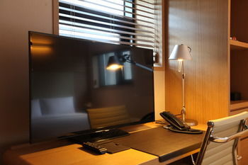 Acube Hotel