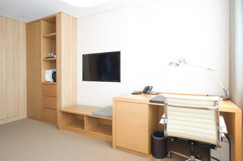 Acube Hotel