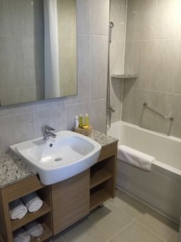Acube Hotel