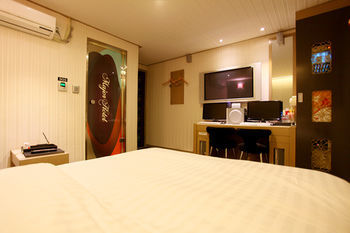 Major Hotel
