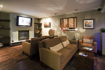 Hotel The Coho Oceanfront Lodge