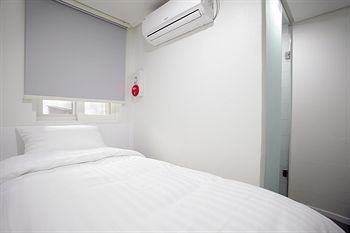 K-pop Hotel Seoul Tower