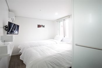 K-pop Hotel Seoul Tower