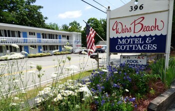 Weirs Beach Motel And Cottages