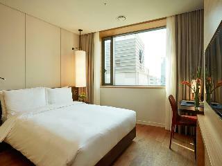 Crown Park Hotel