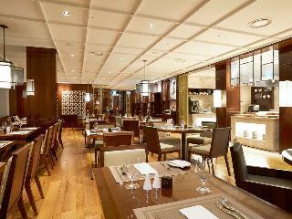 Crown Park Hotel