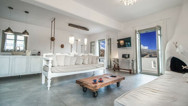 Halcyon Villas