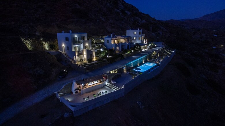 Halcyon Villas