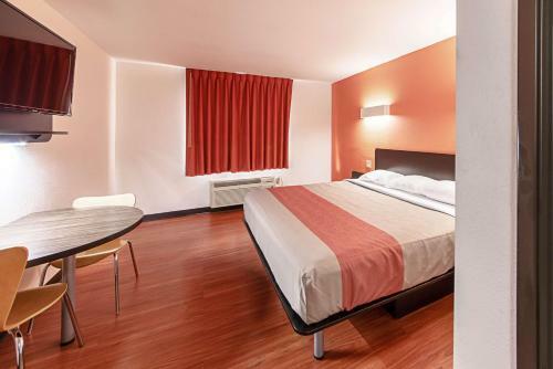 Hotel Motel 6 Lebanon In