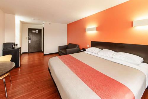 Hotel Motel 6 Lebanon In