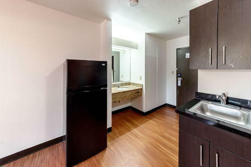 Hotel Motel 6 Lebanon In