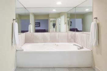 Hotel Ramada Lebanon
