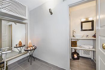 Aparthotel Heliophos Boutique Hotel