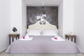 Hotel Ambition Suites