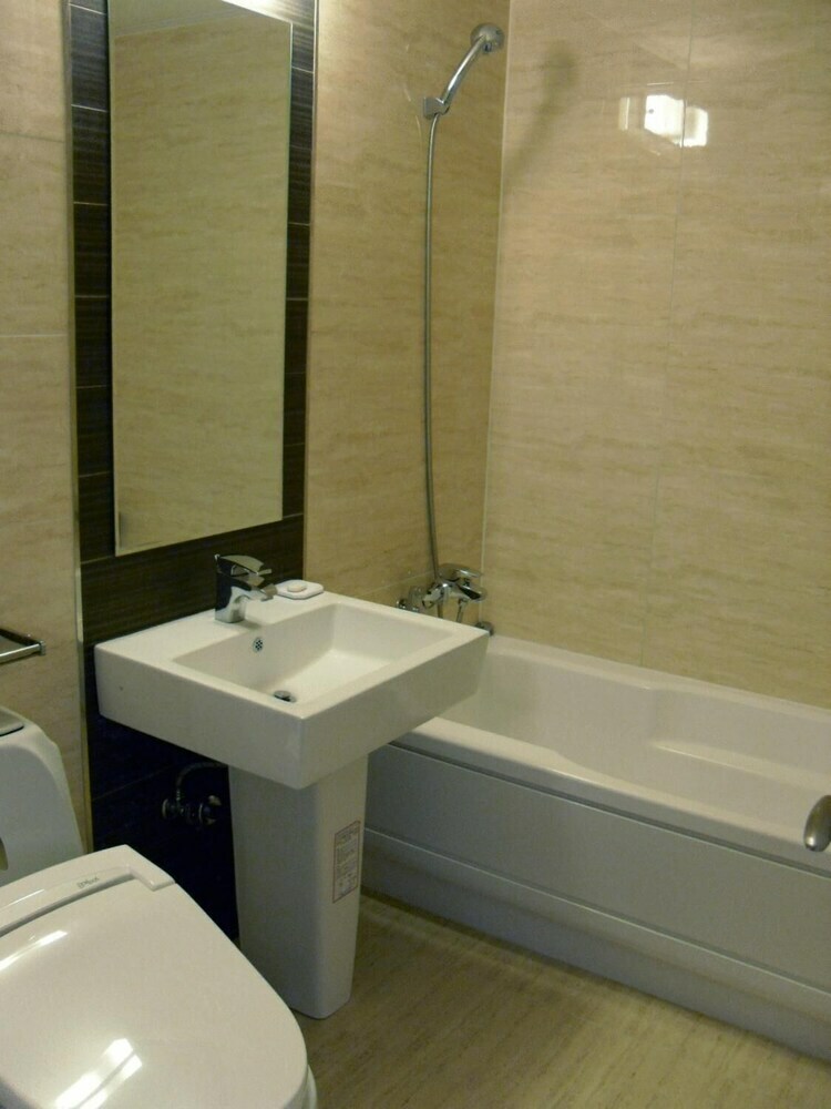 Song Jung Hotel