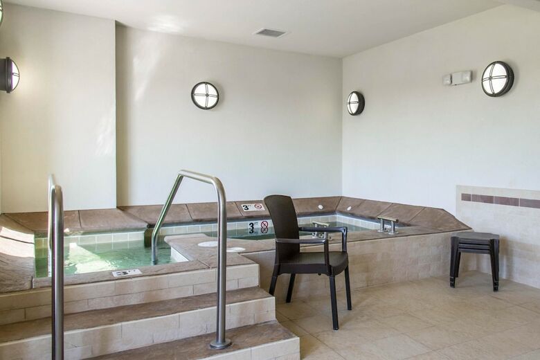 Hotel Sleep Inn & Suites Marshall