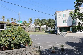 Yilin Pension