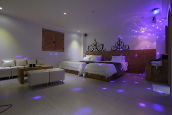 Belamie Hotel