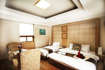 Polaris Hotel