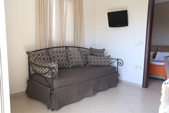 Aparthotel Christina Studios