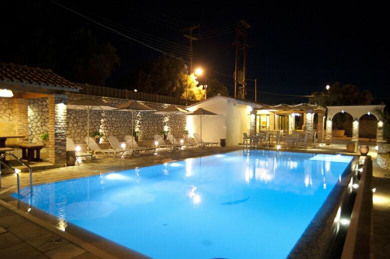 Aparthotel Villa Vita Holidays Apartments & Studios