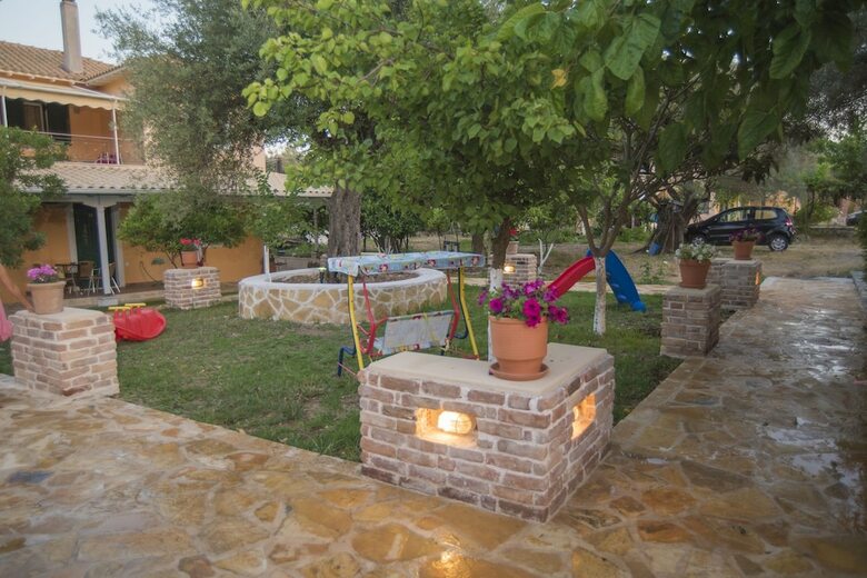 Aparthotel Villa Vita Holidays Apartments & Studios