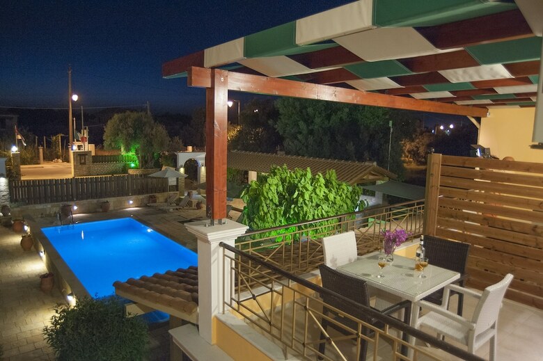 Aparthotel Villa Vita Holidays Apartments & Studios