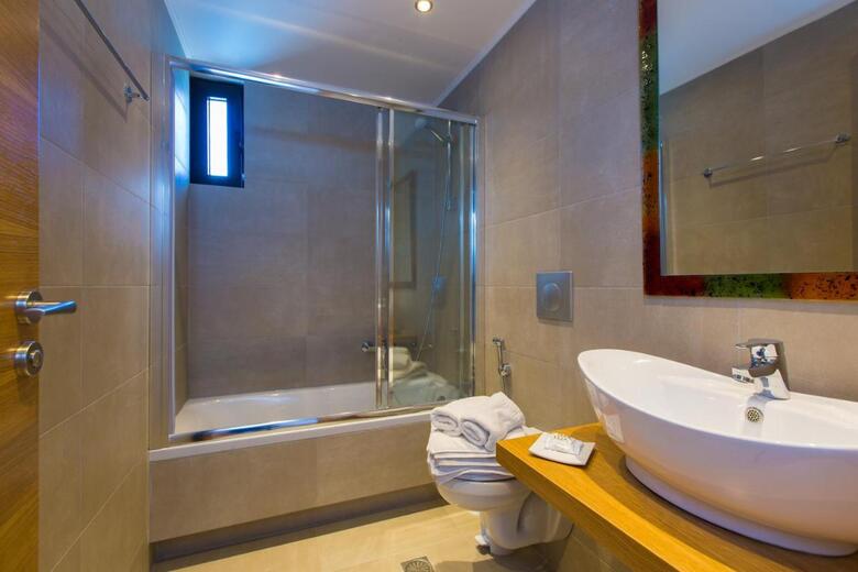 Aparthotel Eltina Hotel