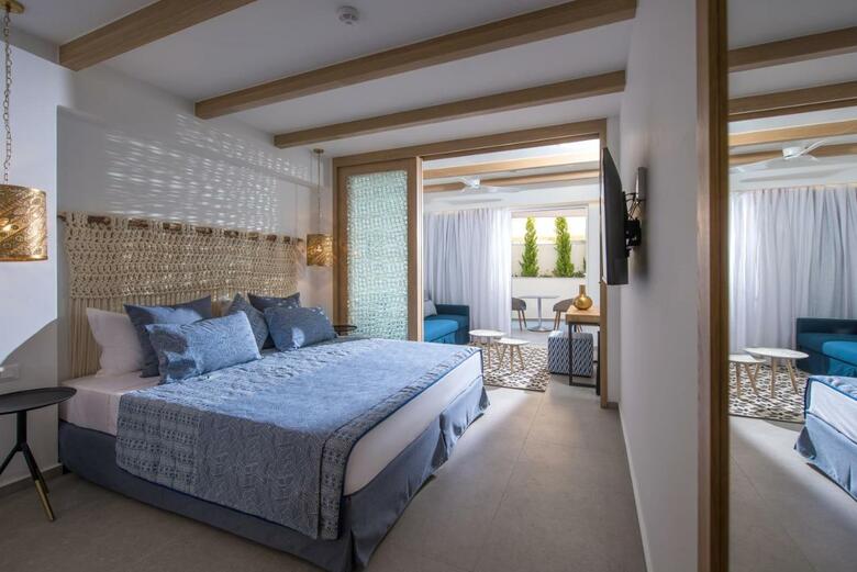 Omiros Boutique Hotel