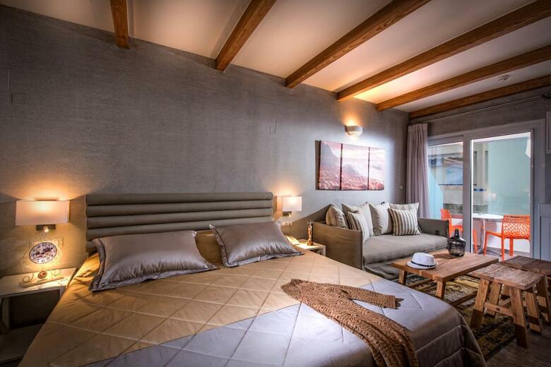 Omiros Boutique Hotel