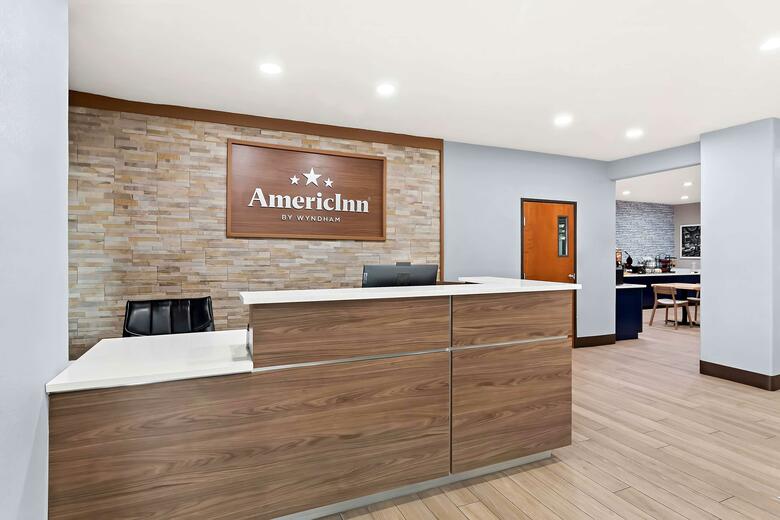 Hotel Americinn By Wyndham New Braunfels