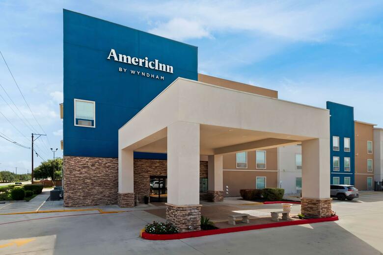 Hotel Americinn By Wyndham New Braunfels