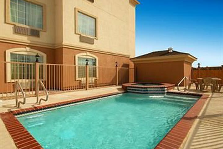 Hotel Americinn By Wyndham New Braunfels