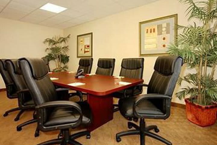 Hotel Americinn By Wyndham New Braunfels