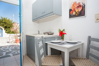Aparthotel Zoumis Studios