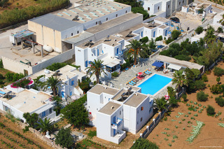 Aparthotel Zoumis Studios