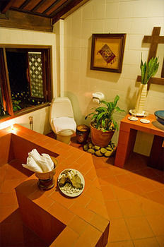 Hotel Vang Ngern River Resort