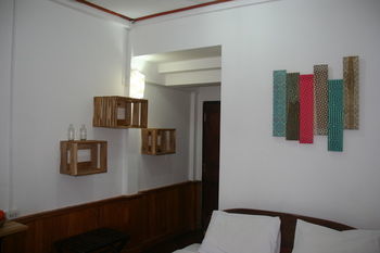 Hotel Cold River