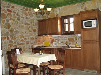 Aparthotel Klymeni Traditional Homes