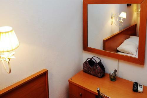 Tonia Hotel