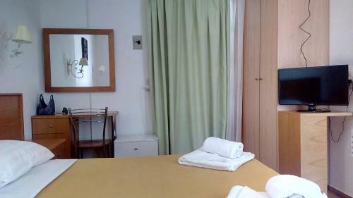 Tonia Hotel